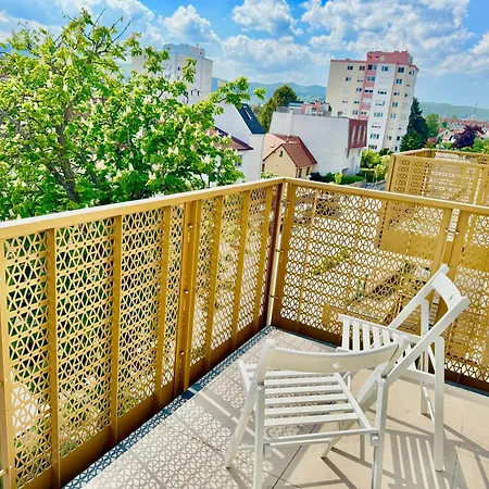 Modern With Balcony Near Scs Wiener Neudorf