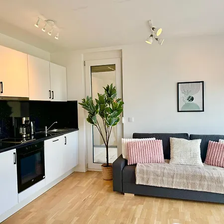 Apartamento Modern With Balcony Near Scs Wiener Neudorf