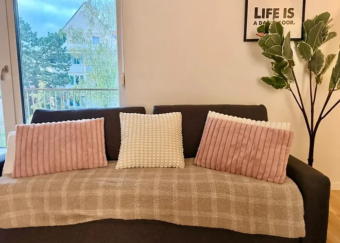 Modern With Balcony Near Scs Wiener Neudorf