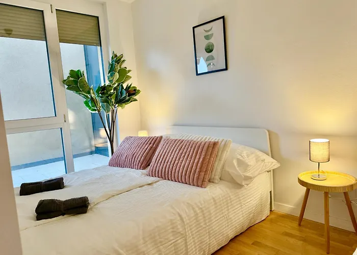 Appartement Modern With Balcony Near Scs Wiener Neudorf